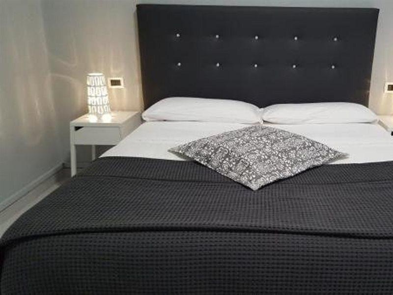 Hotell Milano Pisa