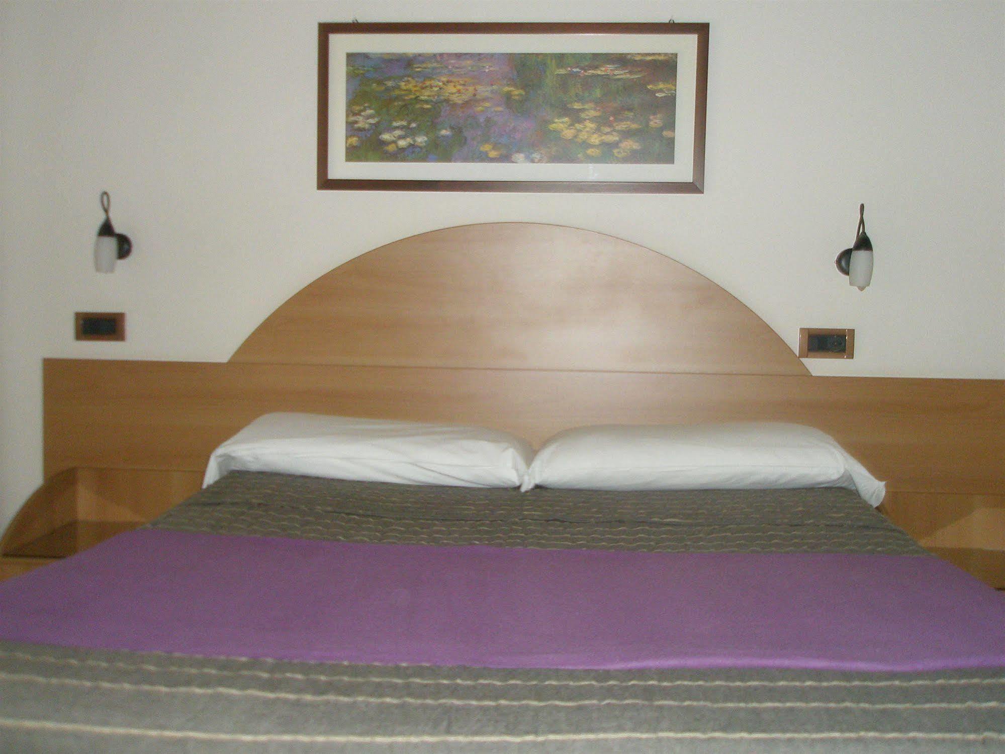 Milano Hotell Pisa