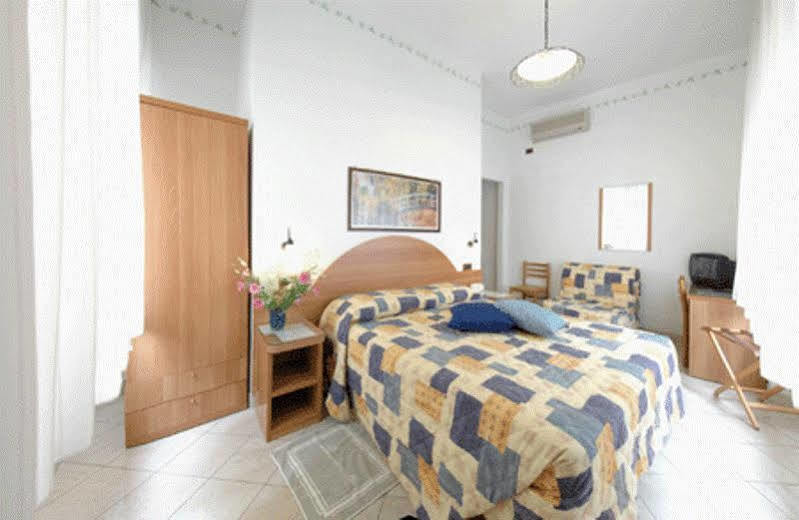 Milano Hotell 2*